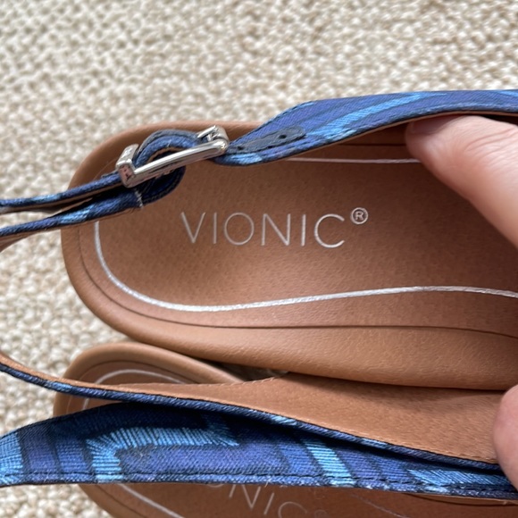 Vionic Espadrilles Shoes Coralina Slingback Closed Toe Wedges Chevron Women’s 9 - Picture 11 of 16